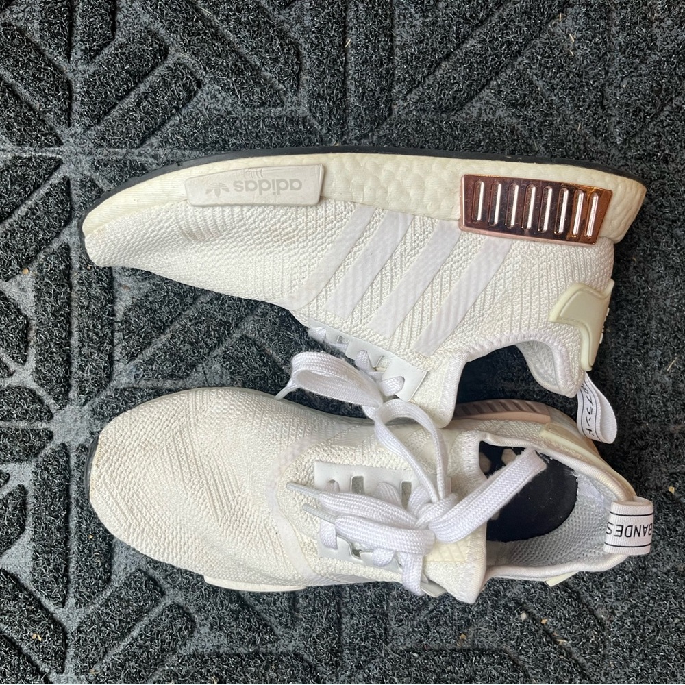 Adidas NMD_R1